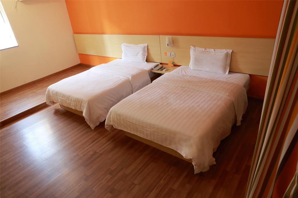 7Days Inn Laiwu Fengcheng West Street Habitación foto