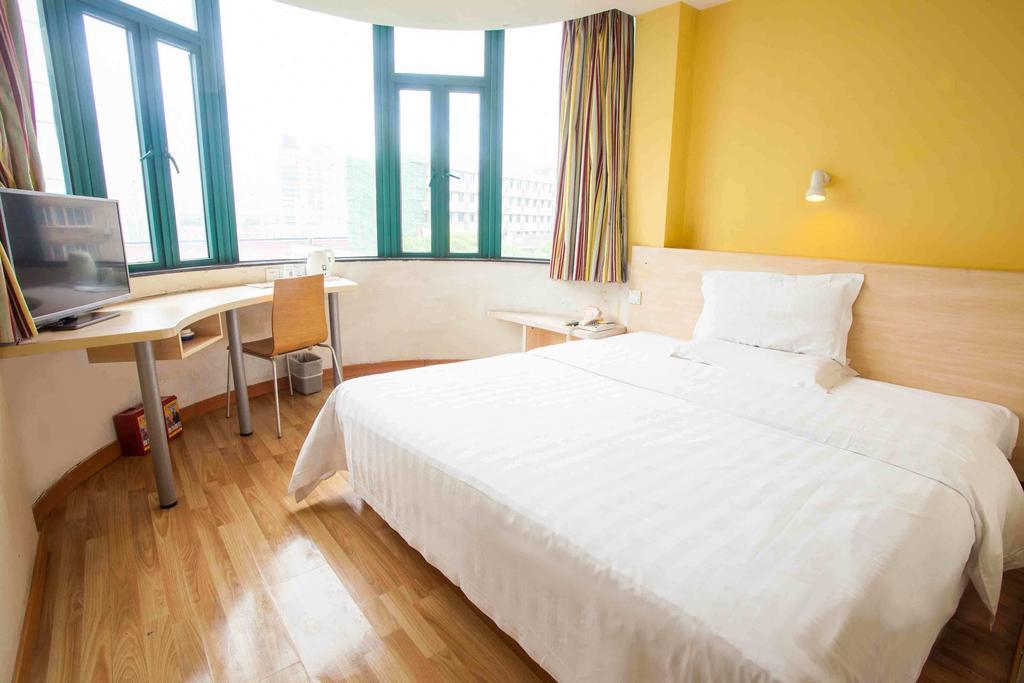 7Days Inn Laiwu Fengcheng West Street Exterior foto